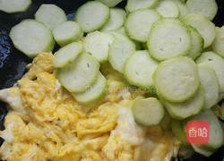 丝瓜炒鸡蛋的做法图解6