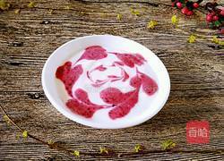 桑椹拉花酸奶的做法图解7