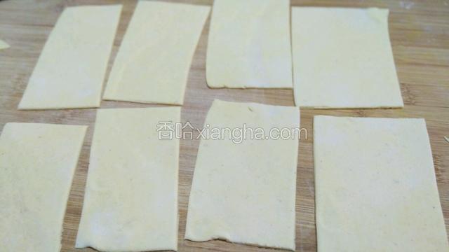 切成小长方形。