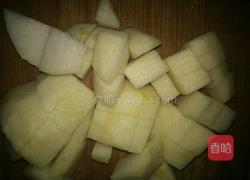 雪梨糖水的做法图解2