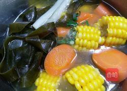 排骨玉米海带汤的做法图解7