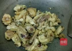 土豆焖鸡的做法图解4