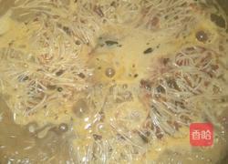 生菜煮面条的做法图解1