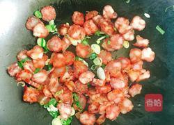 腊肠三色焖饭的做法图解6