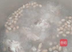 筒骨花生汤的做法图解2