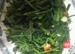素炒水芹菜的做法图解5