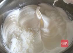 八寸戚风蛋糕的做法图解5