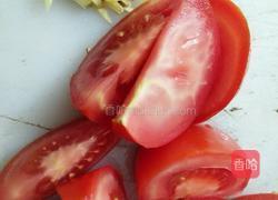 番茄炖鱼的做法图解2