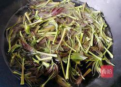 香椿头炒蛋的做法图解2