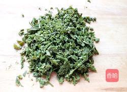 香椿头炒蛋的做法图解4