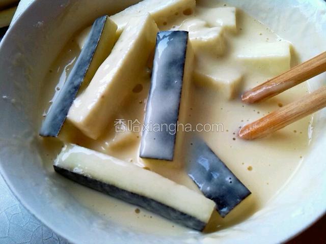 茄子.蘸上面糊