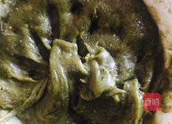 蛋黄肉松青团的做法图解5