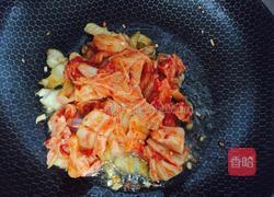 五花肉炒辣白菜的做法图解6