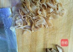 香菇木耳蒸鸡的做法图解5