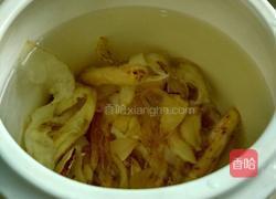 沙参玉竹麦冬猪骨汤的做法图解3