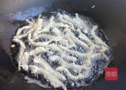 炸面条鱼的做法图解5