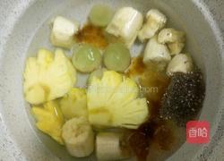 桃胶奇亚籽水果羹的做法图解2