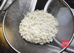 青蚕豆焖糯米饭的做法图解2
