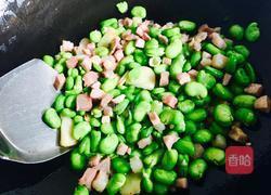 青蚕豆焖糯米饭的做法图解7