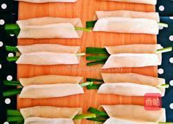 猪肉大葱锅贴的做法图解5