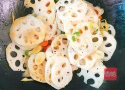 虾仁炒藕片的做法图解11