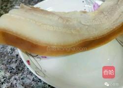 小炒回锅肉的做法图解1