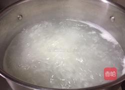 枸杞叶鸡丝粥的做法图解2