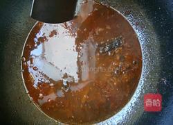 酸菜蚕豆汤的做法图解4