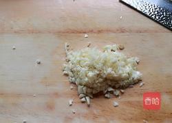 蒜末蚝油菜苔的做法图解2