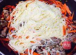 牛肉甘筍意大利面的做法图解10