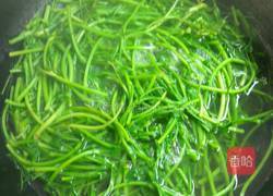 包子……苜蓿鸡蛋粉丝馅的做法图解3