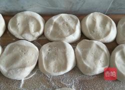 包子……苜蓿鸡蛋粉丝馅的做法图解12