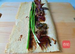 煎饼卷香椿芽的做法图解4