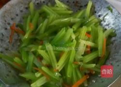 芹菜猪肉炖粉条的做法图解6