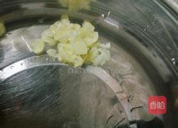 蒜蓉包菜的做法图解2