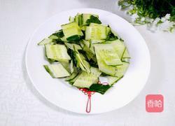 木耳香菇炒黄瓜的做法图解3