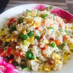 菠萝炒饭的做法[图]