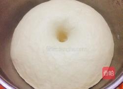 披萨饼皮的做法图解7