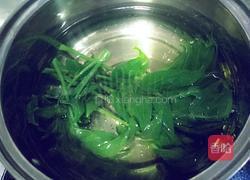 香椿拌豆腐的做法图解3