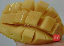 芒果布丁的做法图解2