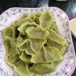 菠菜饺子（素馅）的做法[图]