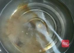 糖水苹果荷包蛋的做法图解2