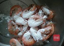 香辣南美白对虾的做法图解2