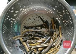 洋葱鳝丝的做法图解1