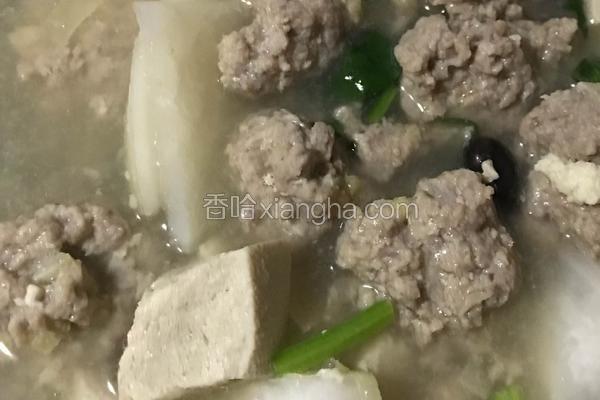 羊肉丸子萝卜汤