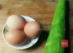 青笋炒蛋的做法图解1