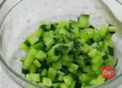 Egg Fried Rice Recipe Illustration 3