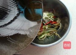 黄瓜拌腐皮的做法图解4