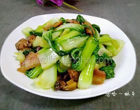 香菇炒小白菜