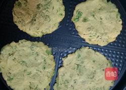 榆树钱贴饼子的做法图解5